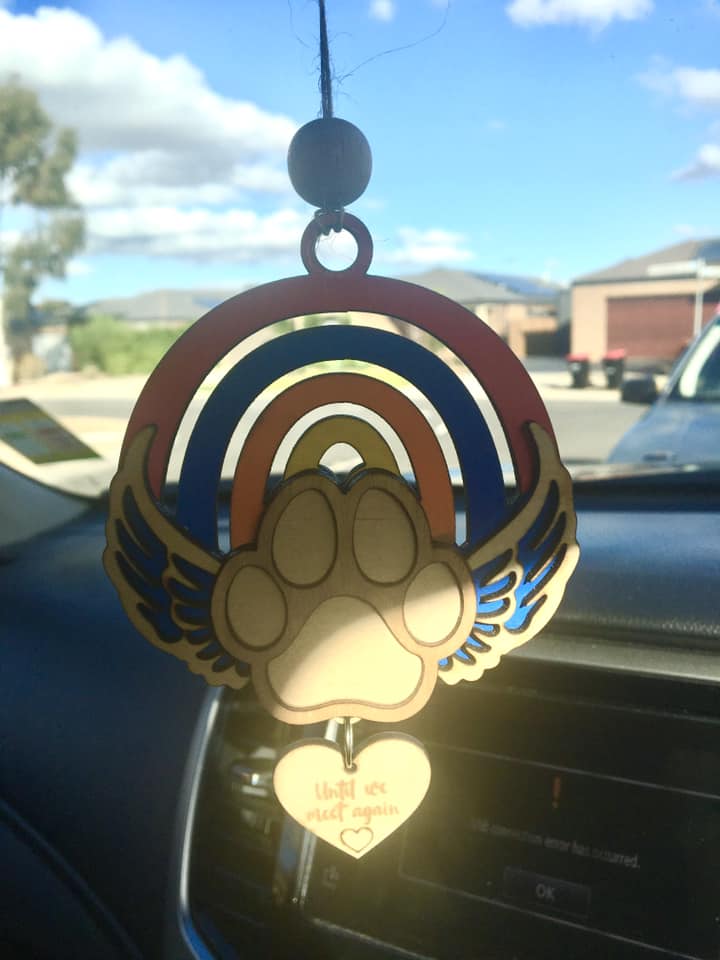 Memorial hanging ornament