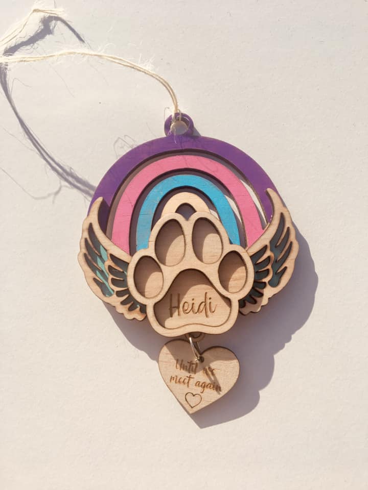 Memorial hanging ornament